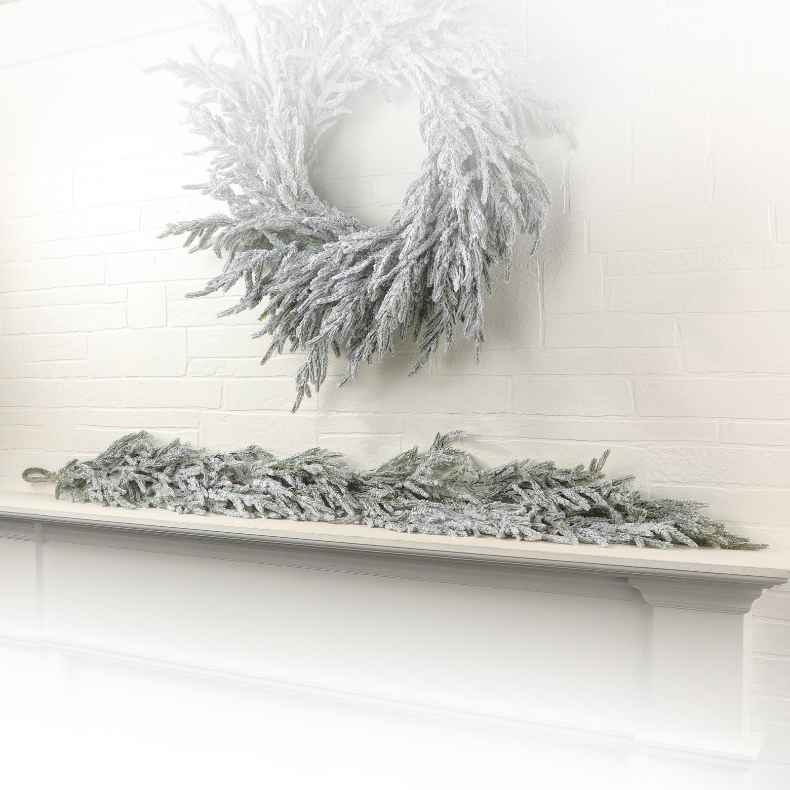 59.84'' in. Faux Pine Garland