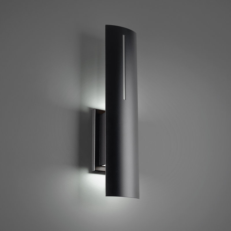 Aegis Aluminum LED Wall Light, 3500K