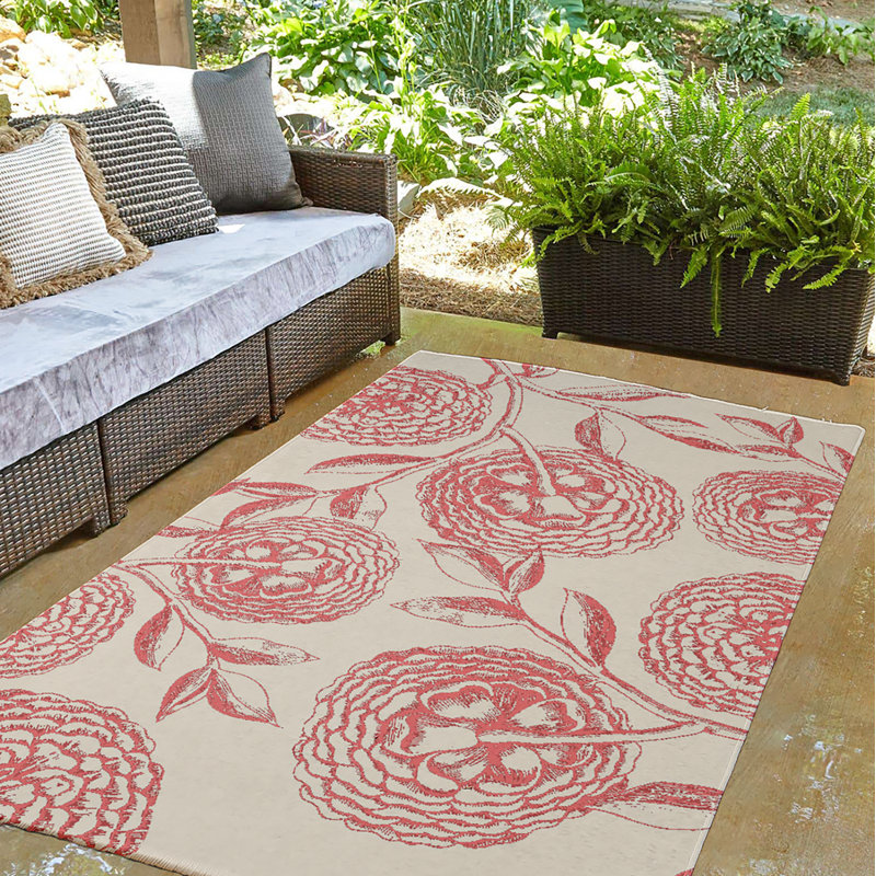 Chenille Floral Indoor Rug, Round 5'