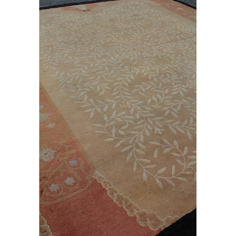 Tapis unique noir, beige et rose 8 pi 7 po x 8 pi 10 po Feddeh