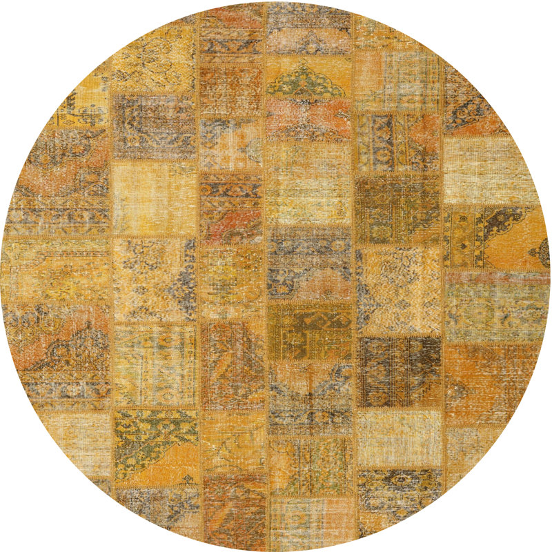 Indoor Rug, Round 3'