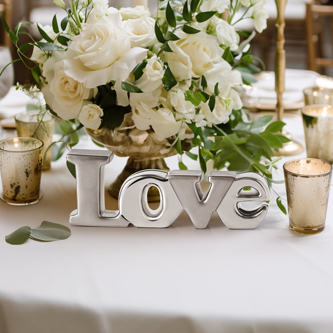 Arali Sculpture Lark Manor™