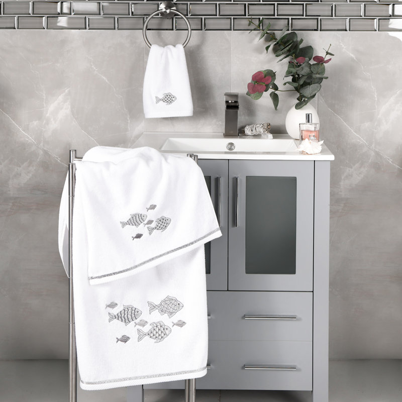 FIGI 2PC Embellished Bath Towel Set Midweight Bath Towel, White