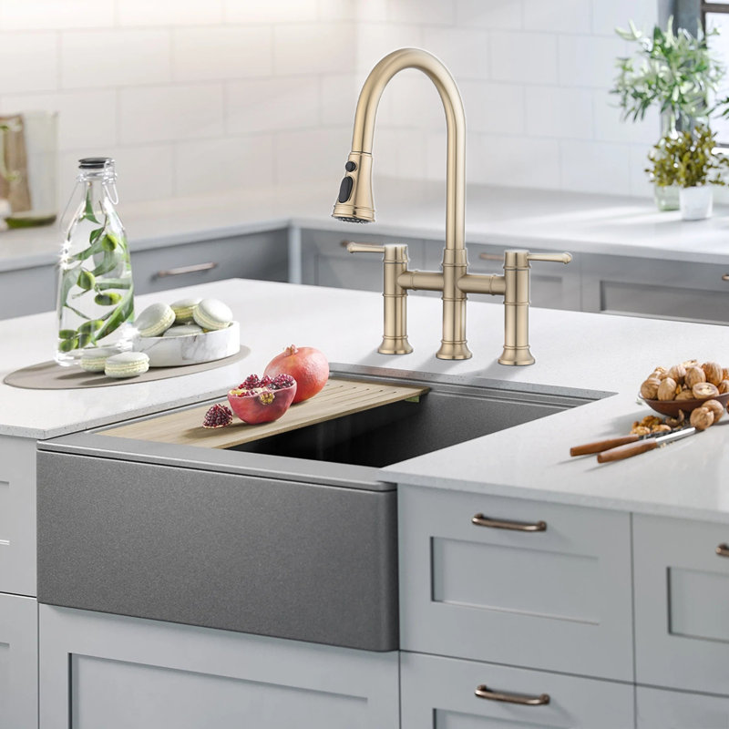 SOUEEUM Pull Down Kitchen Faucet, Brushed Gold
