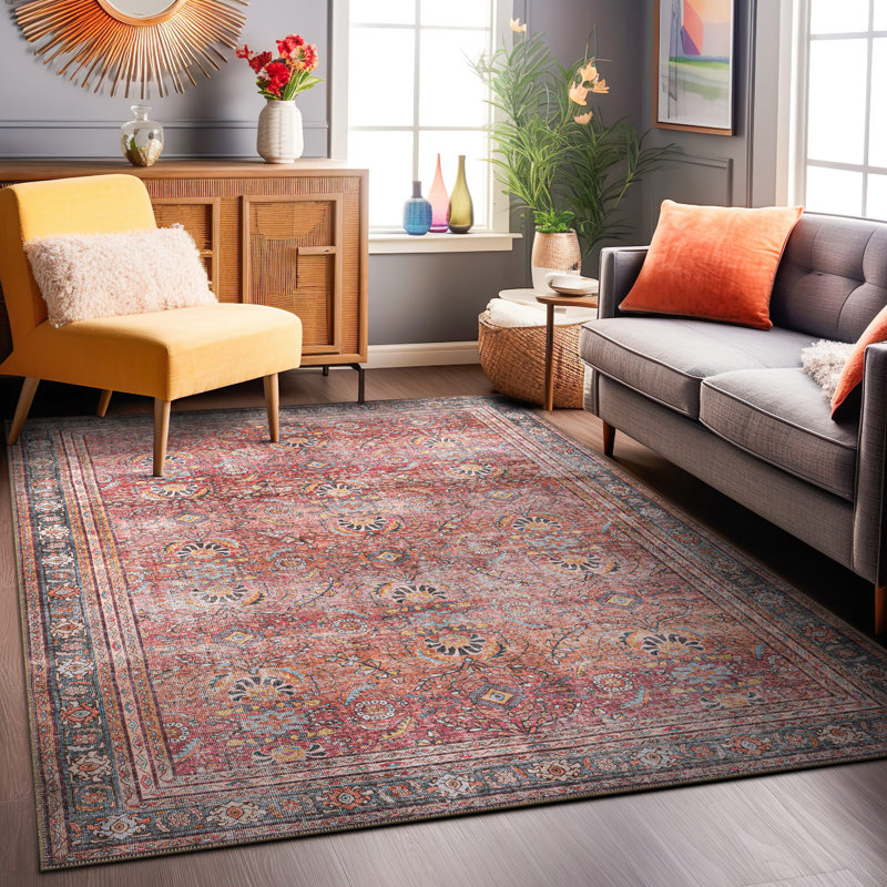 Tapis rouge / gris à envers antidérapant Labarbera, Rectangle 3 pi 3 po x 5 pi