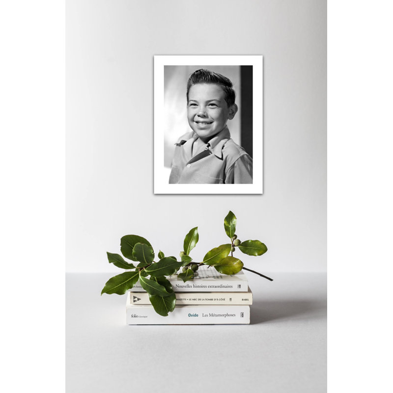 Portrait de souriant Bobby Driscoll - photographie sans cadre, H 10 po x l 8 po