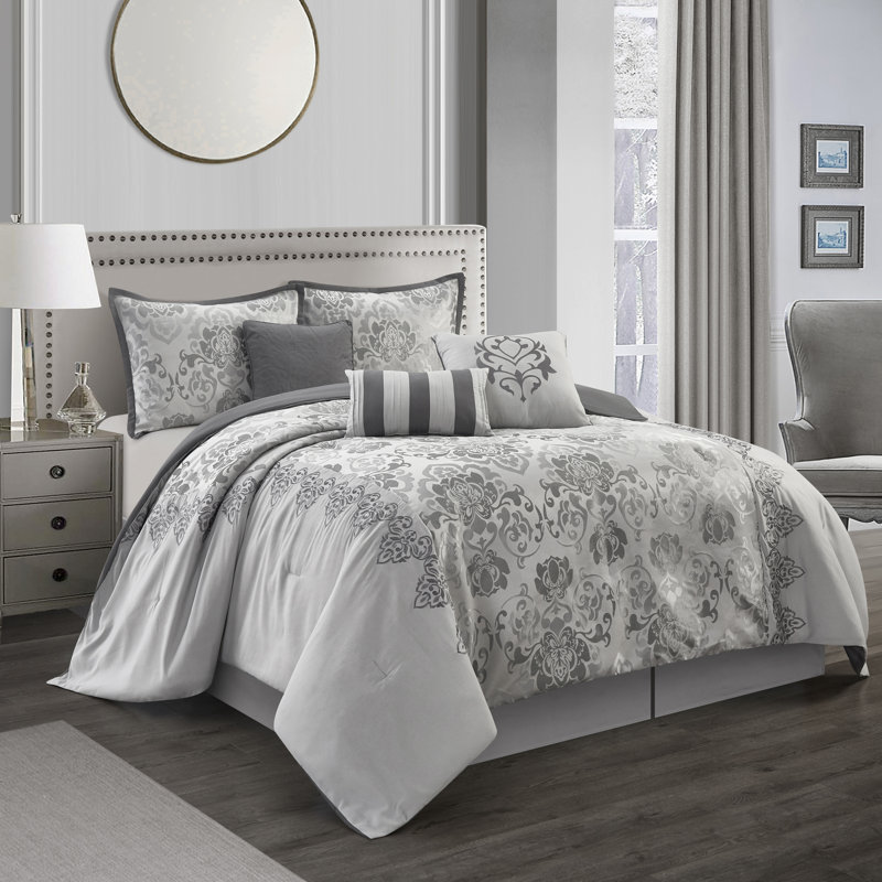 Lavonia Polyester Damask Comforter, Queen Comforter + 6 Additional Pieces