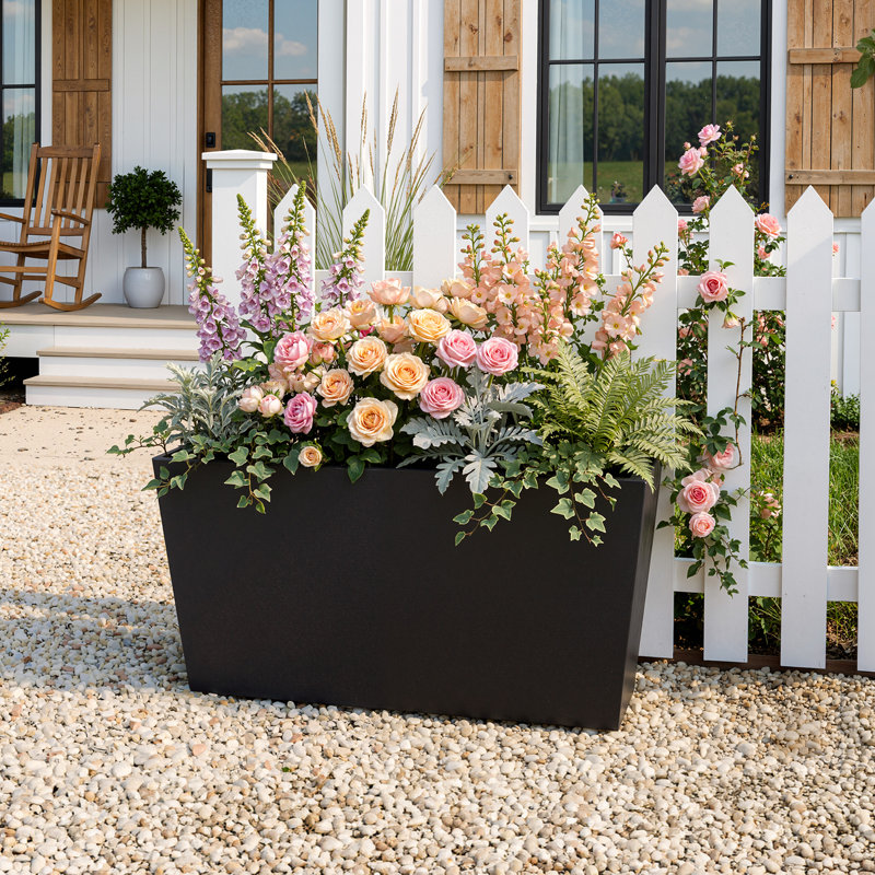 Boîte à fleurs traditionnelle en métal avec trous de drainage H 15 po x l 31 po pour l'intérieur et l'extérieur