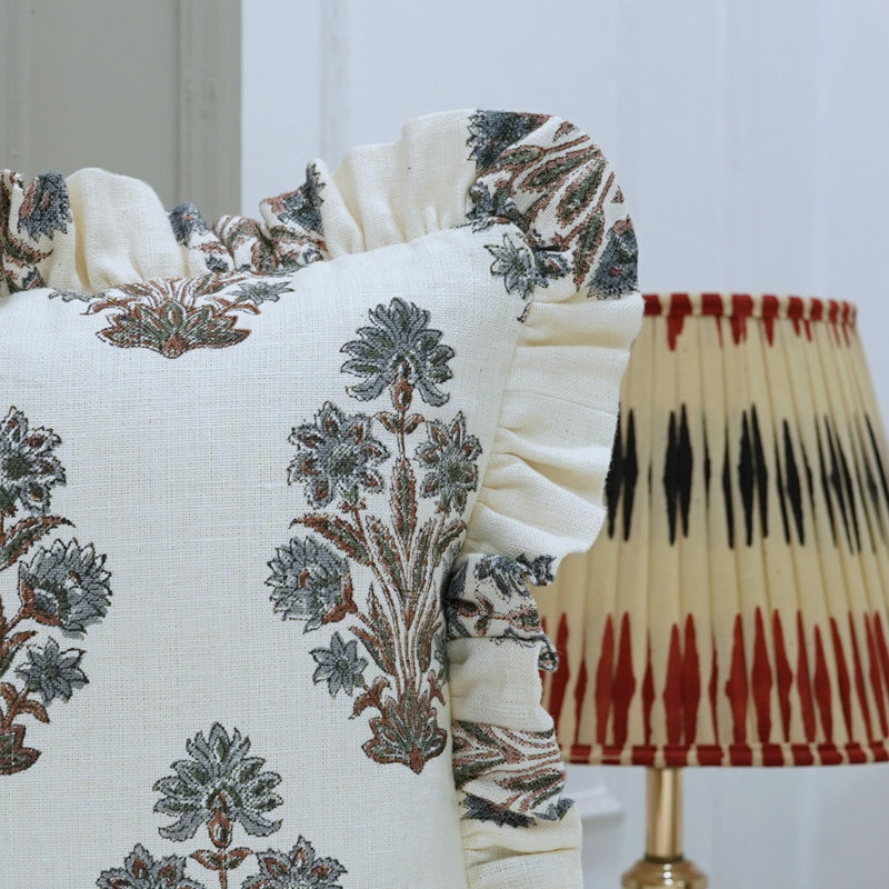 Tissu à motif floral en lin blanc cassé Fab divine, gris, Morpankh, H 14 po x l 14 po, Carrée