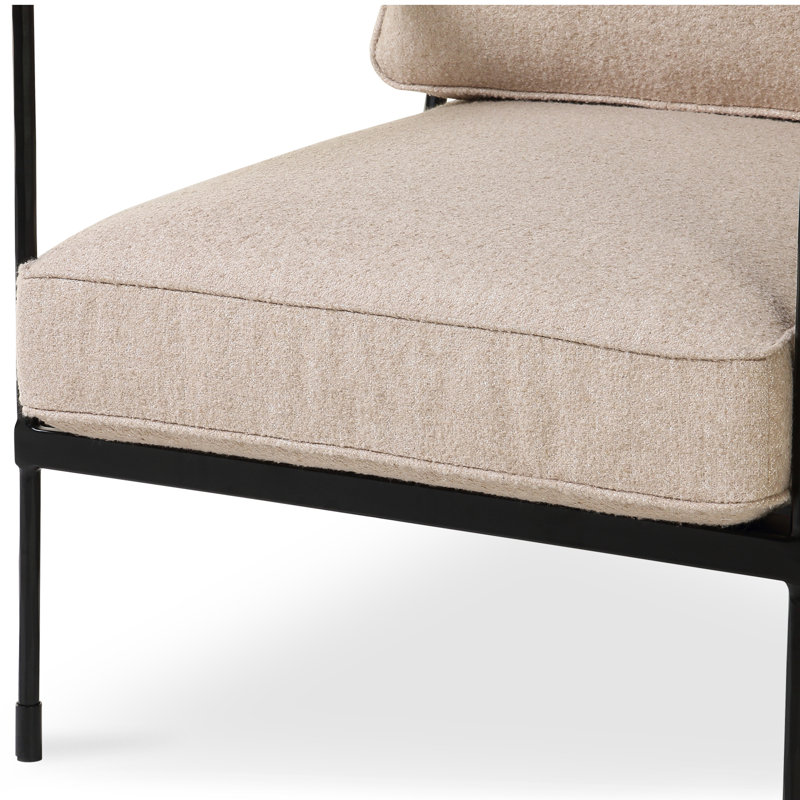 Chaise d'appoint Gillian Segal for Moe's Vecchia, Beige