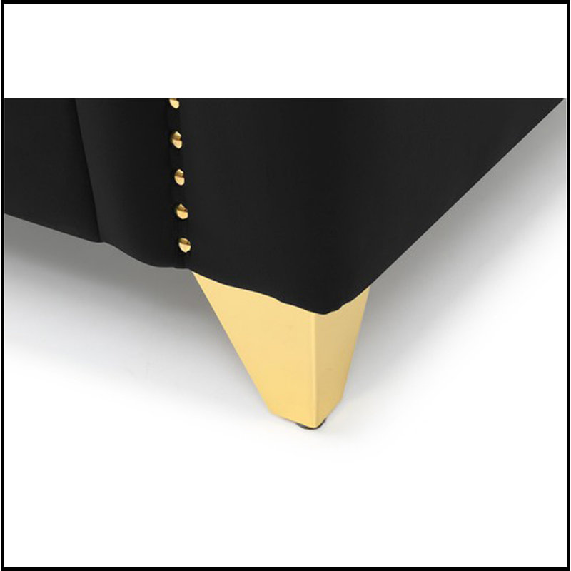 Charmante causeuse noire avec un attrait polyvalent pour des intérieurs élégants