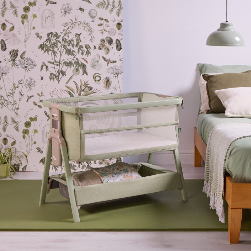 Cozee Zen Bedside Crib, Eucalyptus