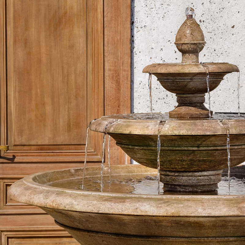 Fontaine Savannah, Pierre alpine