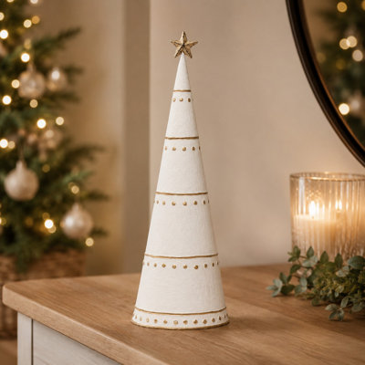 Metal Cone Shaped Christmas Tree