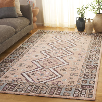 Tapis marocain en laine touffeté à la main