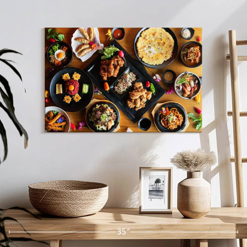 Yarlin Traditional Korean Cuisine, 16" H x 24" W