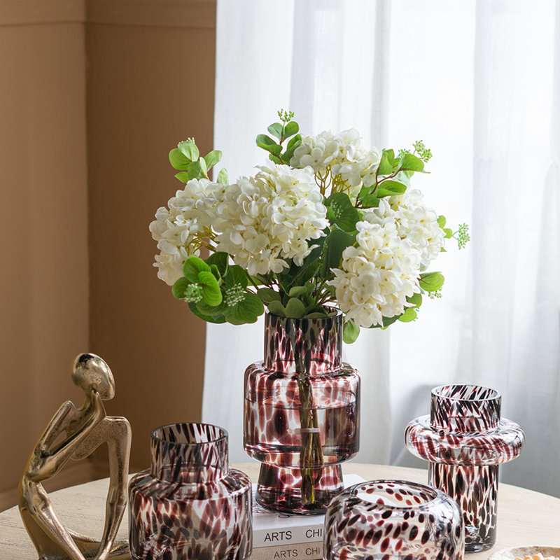 Vase d'appoint en verre transparent avec taches artistiques ambrées