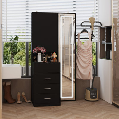 Kenia Vanity