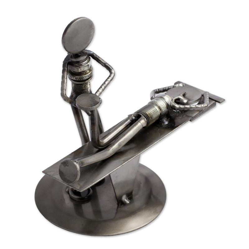 Figurine chiropractic Fricke