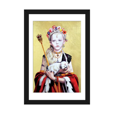 " Regina Gothica Con Ermellino "