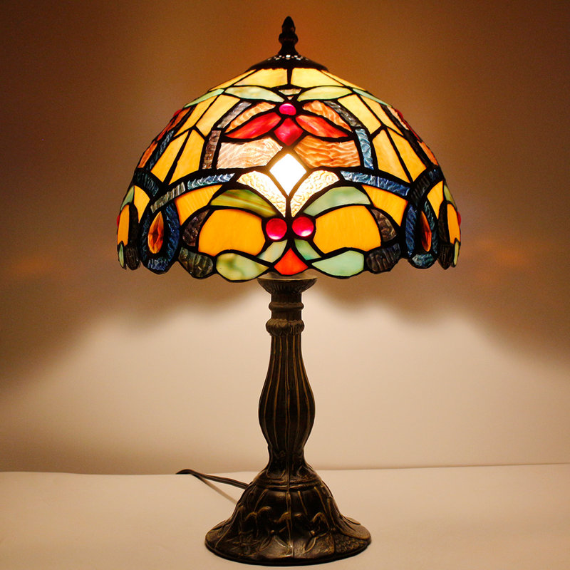 Alfinus Metal Lamp