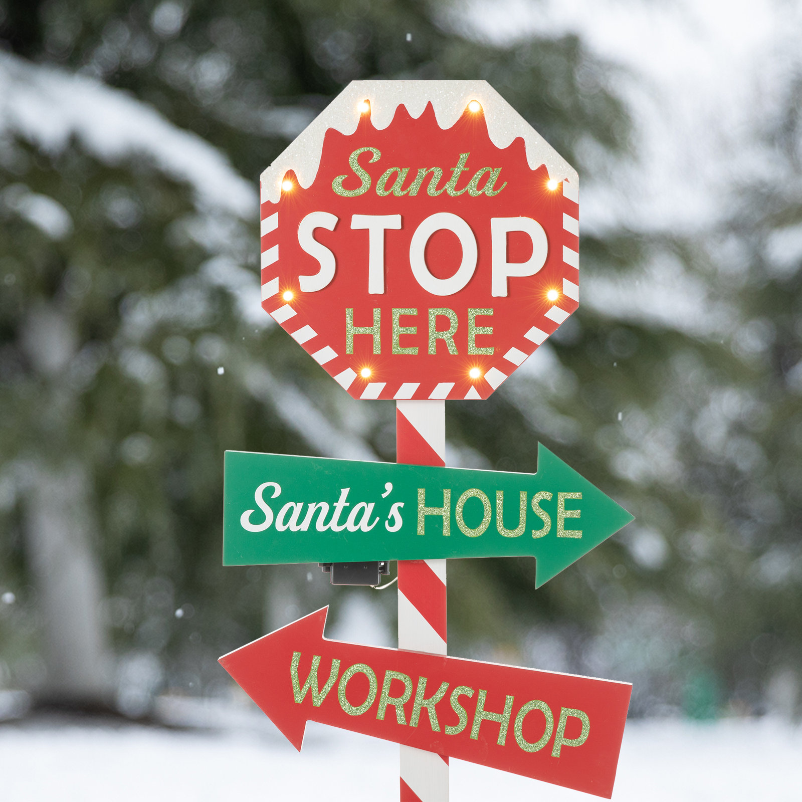 Kaajal Wooden Santa Stop Here Garden Stake
