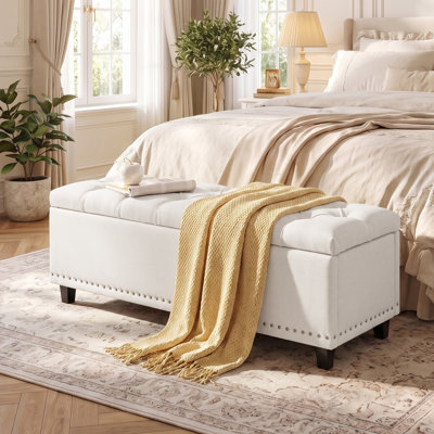 Banc d'entrée long avec rangement, banc de repose-pieds rembourré avec garniture de rivets, banc de rangement rectangulaire pour chaussures avec espace caché, banc de rangement pour chambre à coucher, salon, beige
