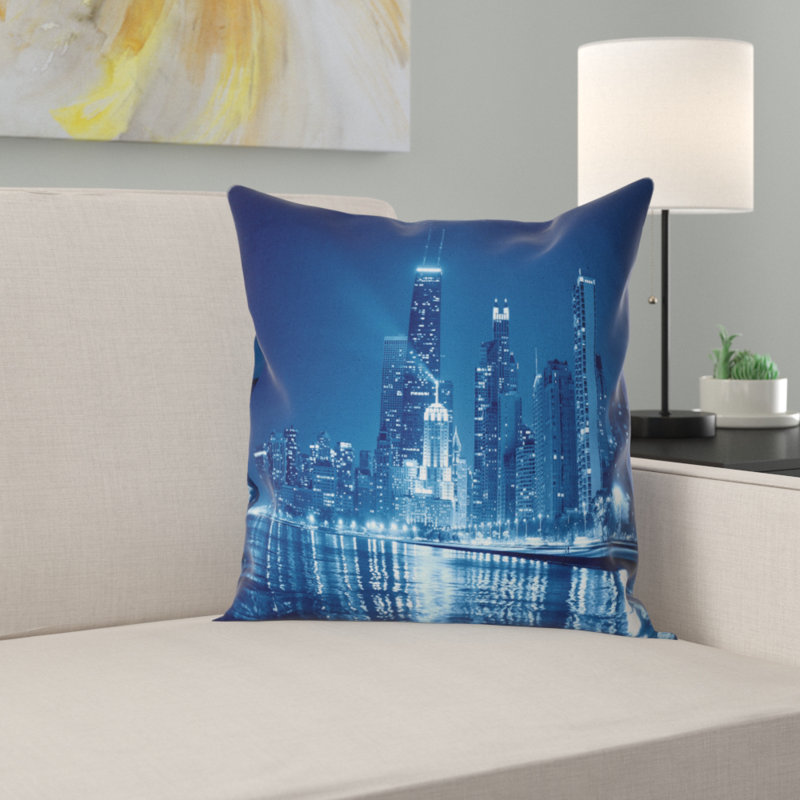 Coussin bleu Chicago Skyline Night - Cityscape, 16 po x 1 po, Coussin décoratif