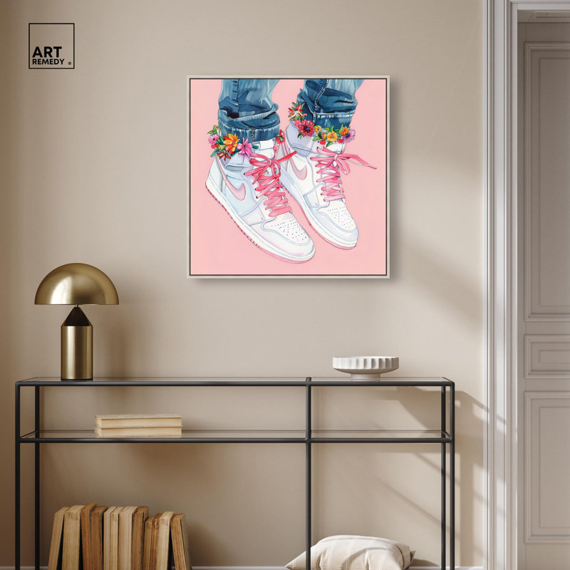 Art mural sur toile Blush, H 25 po x l 25 po, Encadrement argenté