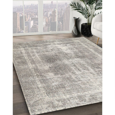 Ahtziri Oriental Indoor Rug