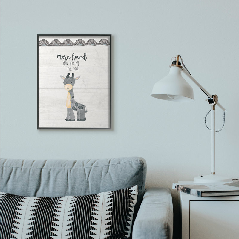 « more aimé giraffe, famille de dessins animés », impression, H 24 po x l 30 po x P 1,5 po, Giclée encadrée noir minuit