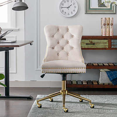 Chaise de bureau rembourrée et capitonnée