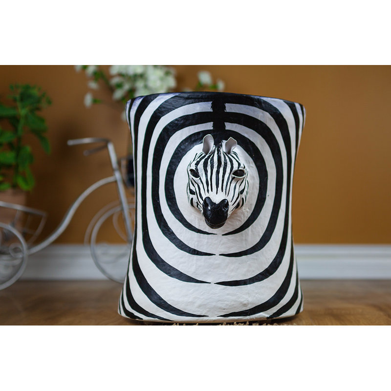 Tabouret décoratif en métal Harmond