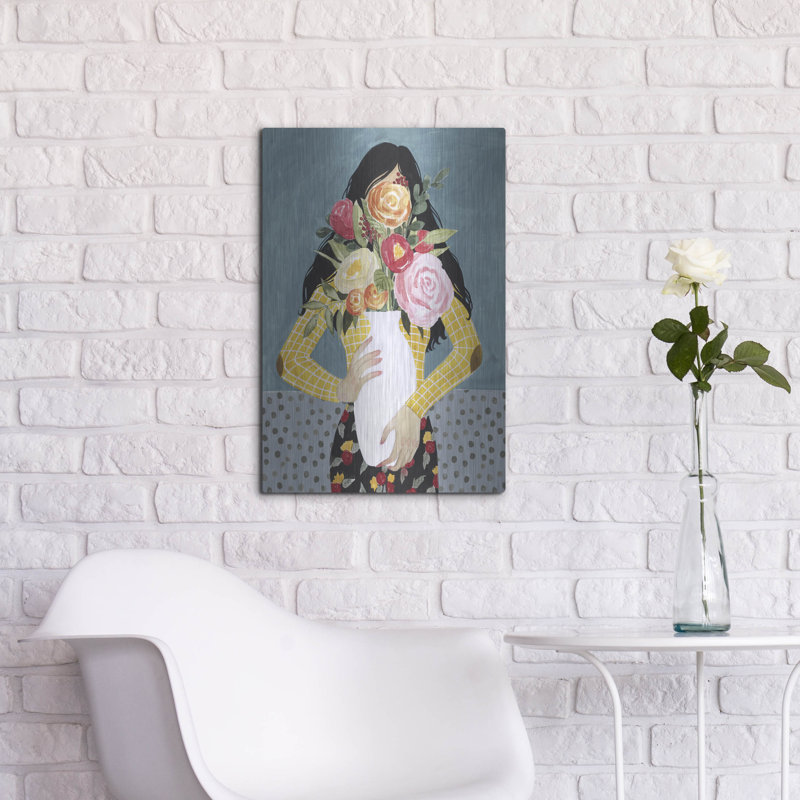 «Flower Vase Girl II» par Grace Popp, H 24 po x l 16 po
