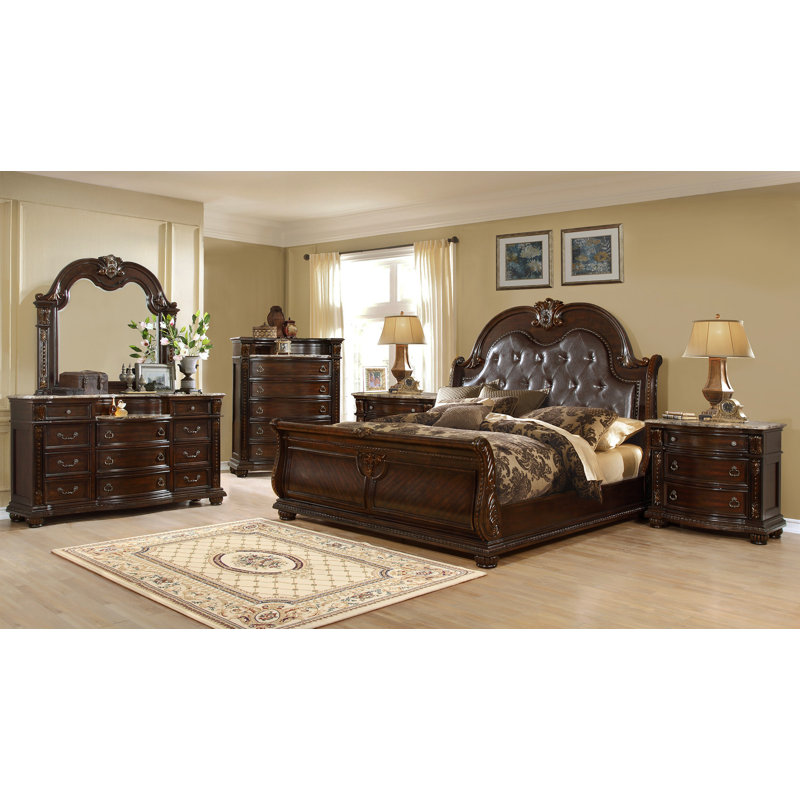 Ensemble de chambre à coucher capitonnée de style traditionnel pour lit très grand 5 pièces (comprend: très grand lit, table de chevet, commode, commode et miroir)
