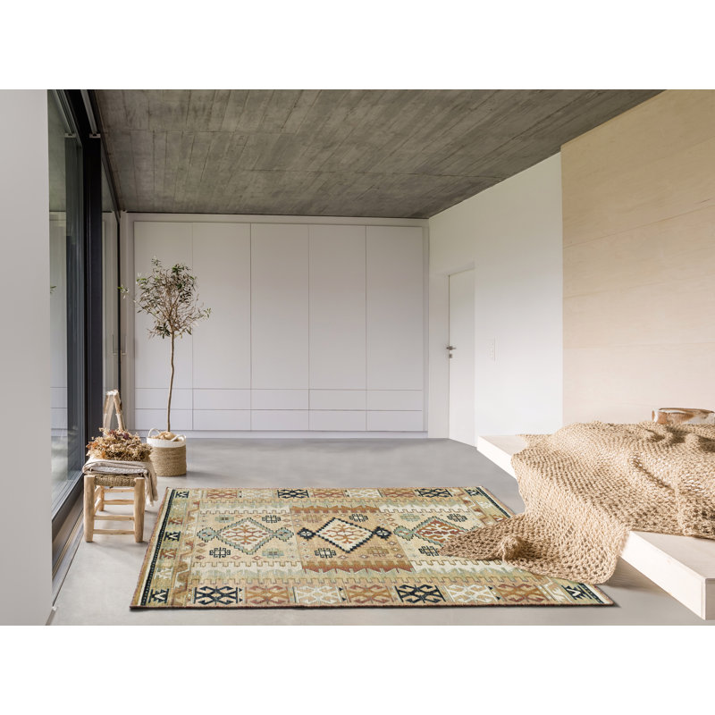 Wendy Moroccan Machine Woven / Power Loomed Area Rug, Rectangle 135 x 195cm