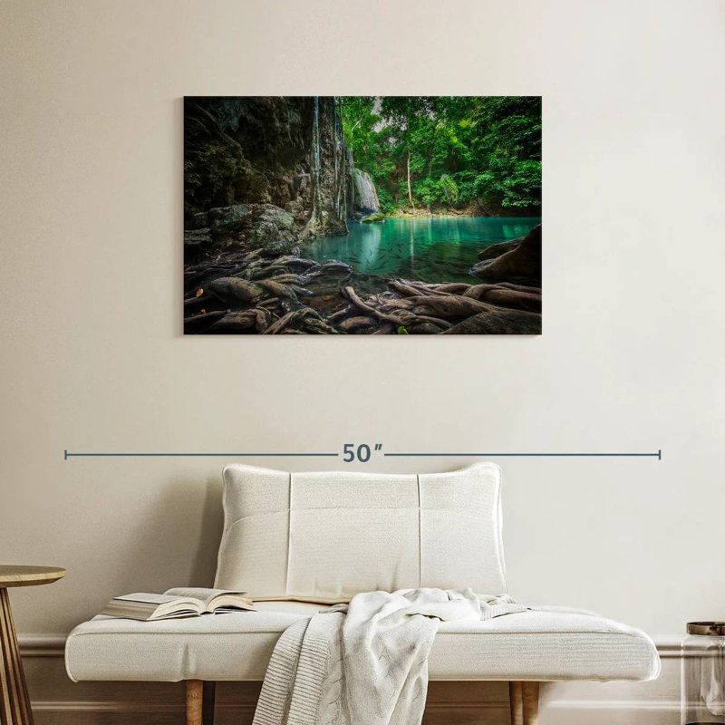 Paysage de cascade Kavia Erawan, H 24 po x l 36 po