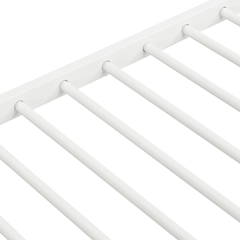 Lit superposé en métal blanc - élément de chambre à coucher moderne, structure simple au-dessus de l'espace, assemblage en acier robuste pour la durabilité et la stabilité, zone de couchage silencieuse, grande capacité de charge, escalier sécuritaire
