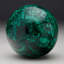 Sphère de malachite polie à la main de 3 po de diamètre