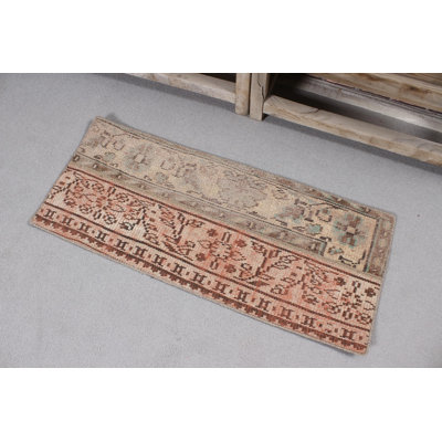 Chemin de table turc fait à la main dans des couleurs vives, idéal pour le vestibule et les petits espaces avec des caractéristiques de décoration bohème authentiques