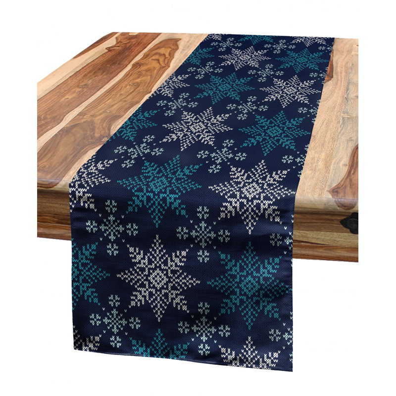Snowflake Table Runner