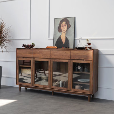 Buffet de style rétro et minimaliste