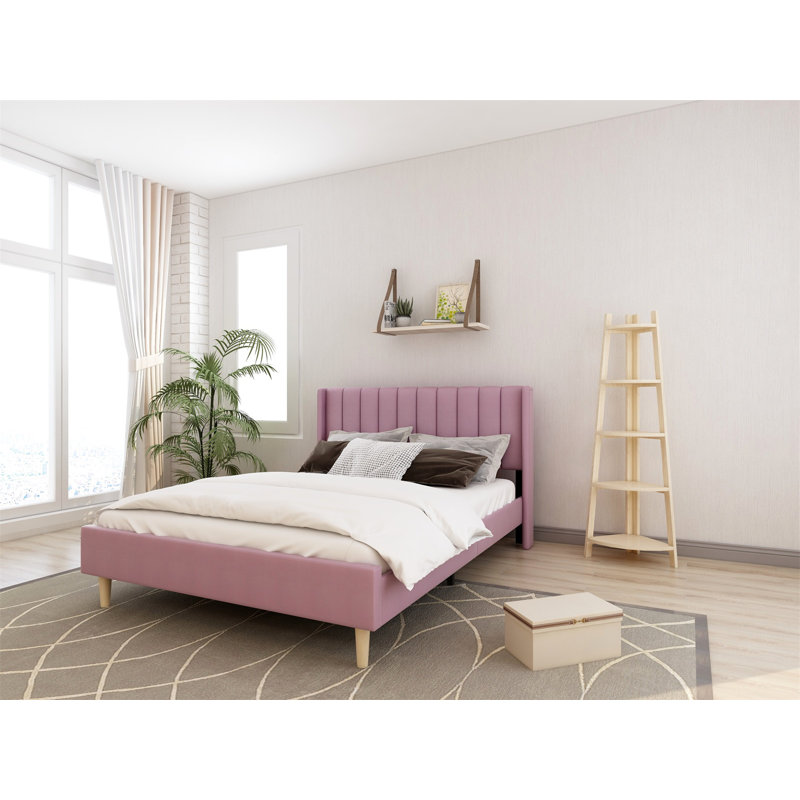 Lit plateforme tapissier avec tête de lit à oreilles Eriksay, Velours rose pâle, Grand