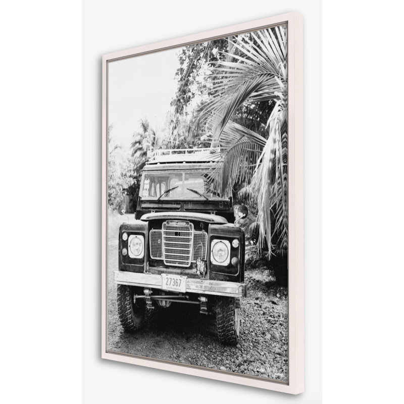 Palmiers Rover par Kristen M. Brown, H 27,5 po x l 21,5 po x P 1,25 po, Toile avec cadre blanc