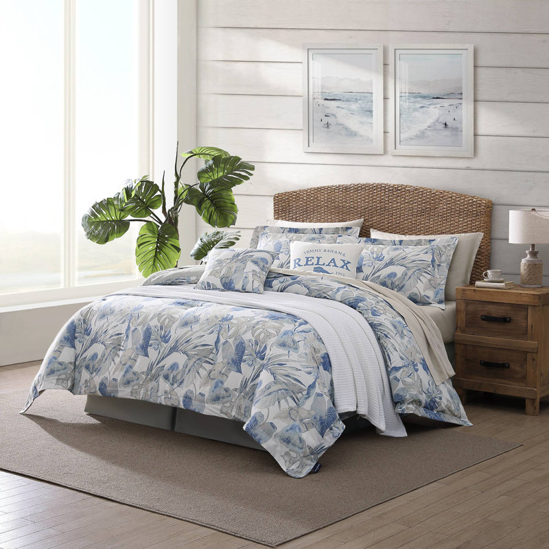 Tommy Bahama Raw Coast Blue Cotton Reversible Duvet Cover Set, King Duvet Cover + 2 King Shams