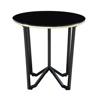 Mobilier de salon seulement la table, pas de chaises.