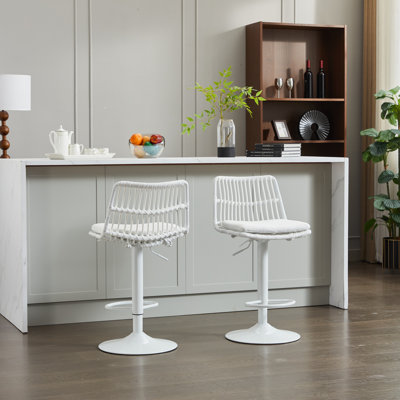 Set Of 2 Rattan Bar Stool, 360 Swivel Bar Chair, Counter Height Chair With Footrest For Kitchen, Dining Room