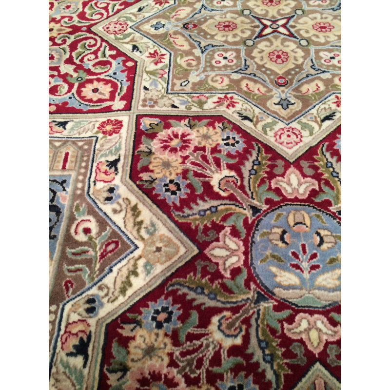 Tabriz Wool Southwestern Area Rug in Red/Cream