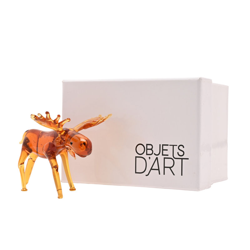Figurines & Sculptures