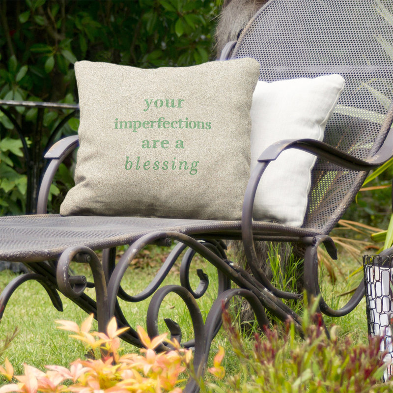 Coussin intérieur/extérieur inspirational imperfections, 16 po x 1 po, Blanc / vert